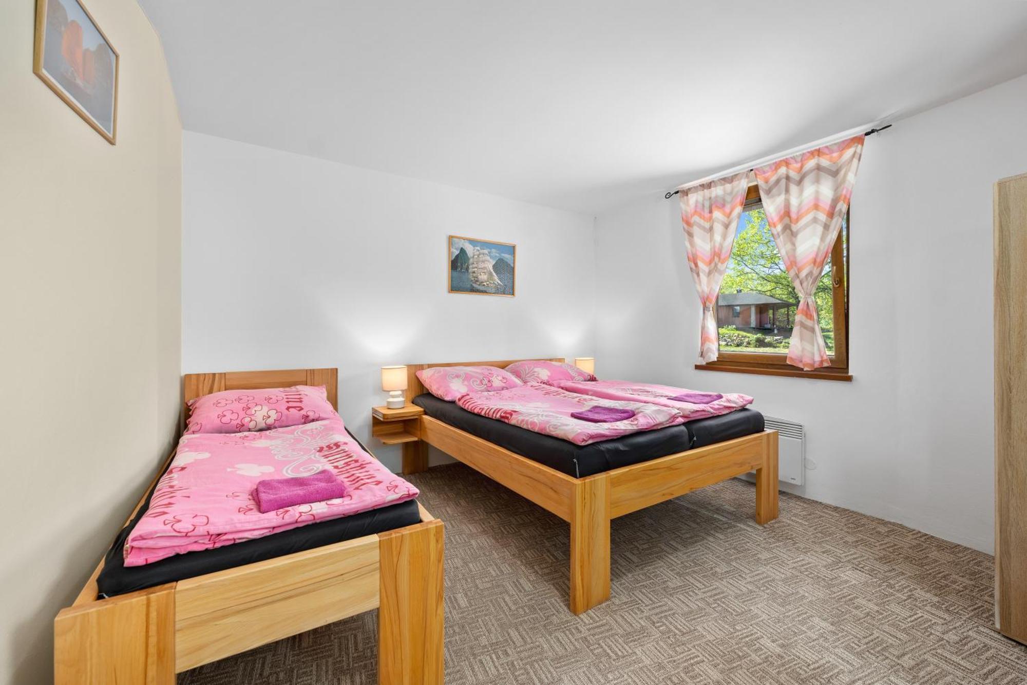 Marine Zavlahy Apartment Hrdejovice Luaran gambar